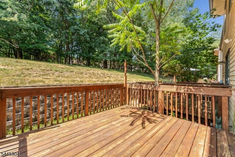 Property listing MLS 4041993 photo 26