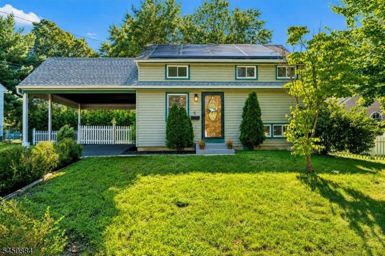 Property listing MLS 4045045 photo 1