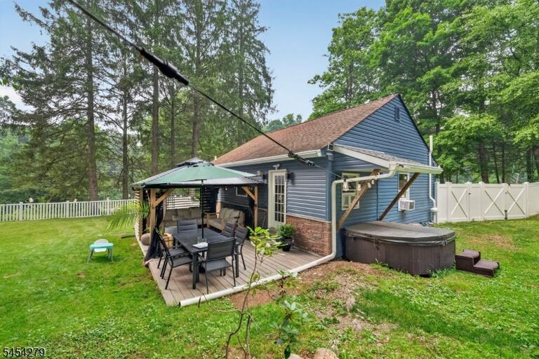 Property listing MLS 4047232 photo 26