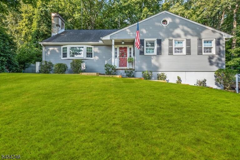 Property listing MLS 4047251 photo 1