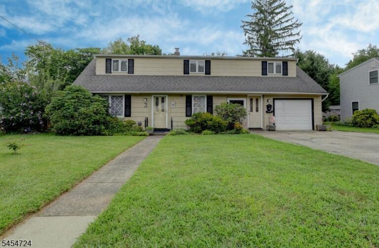 Property listing MLS 4048262 photo 1