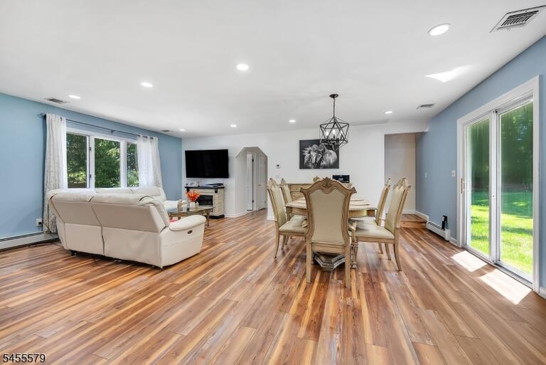 Property listing MLS 4050166 photo 23