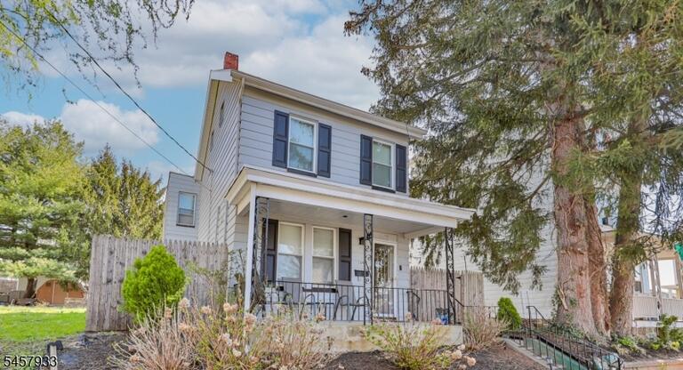 Property listing MLS 4050226 photo 1