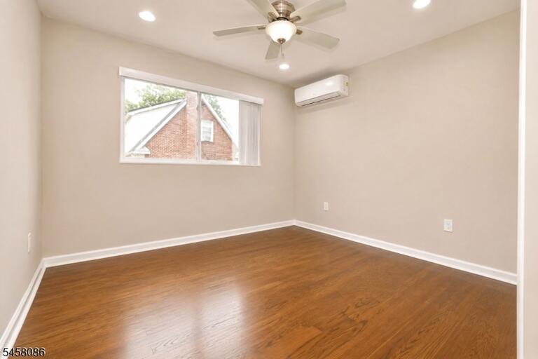 Property listing MLS 4050371 photo 17