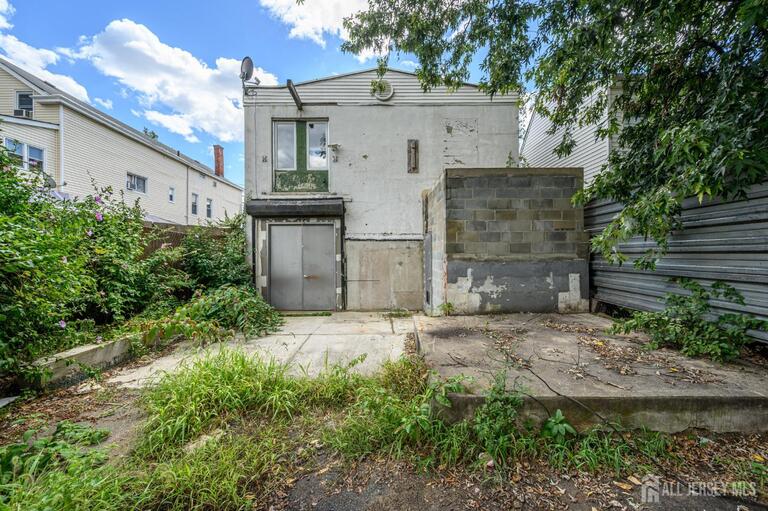 Photo 31 of 172 Lyon Street, Paterson NJ 07524, Paterson, NJ