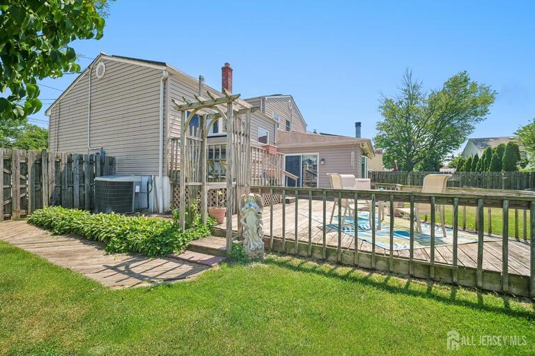 Photo 30 of 53 Orchard Street, Carteret NJ 07008, Carteret, NJ