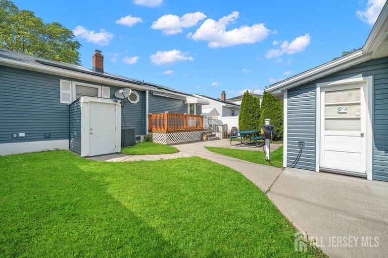 Photo 15 of 21 Spruce Street, Carteret NJ 07008, Carteret, NJ