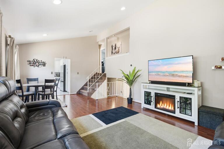 Photo 6 of 203 Central Avenue, Edison NJ 08817, Edison, NJ