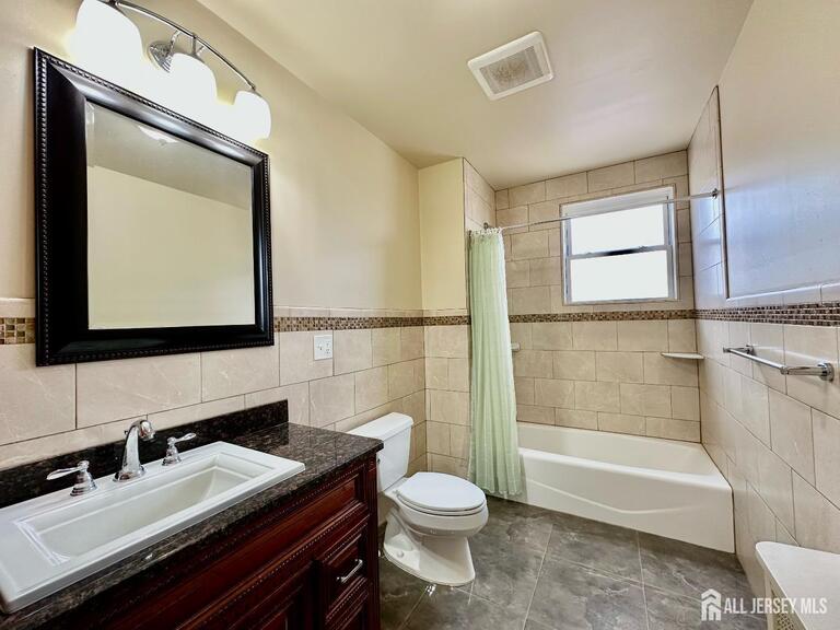 Photo 15 of 66 Atlantic Street, Carteret NJ 07008, Carteret, NJ