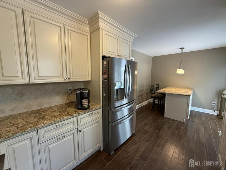 Photo 13 of 41 Dogwood Court, Jamesburg NJ 08831, Jamesburg, NJ