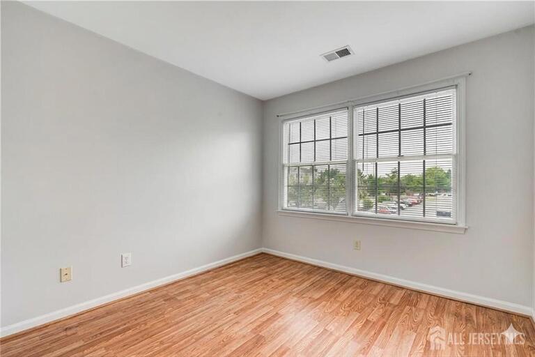 Photo 7 of 1126 Edpas Road, New Brunswick NJ 08901, New Brunswick, NJ