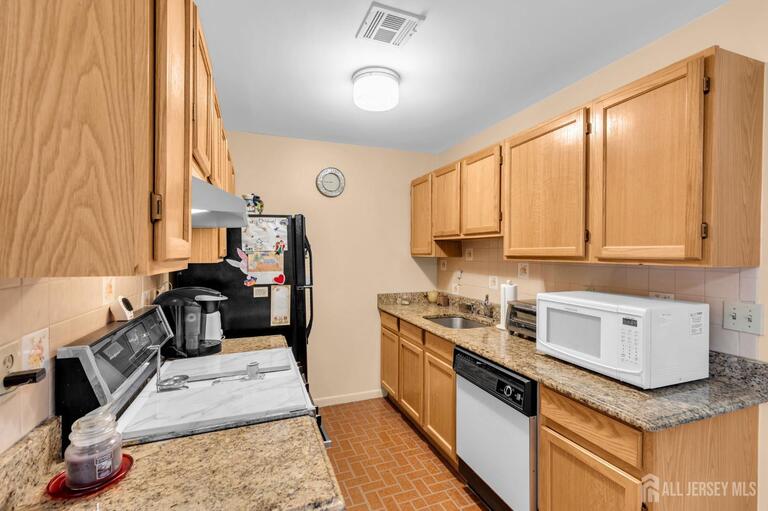 Photo 13 of 231 Atlantic Street # 39, Keyport NJ 07735, Keyport, NJ