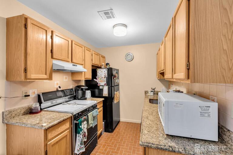 Photo 12 of 231 Atlantic Street # 39, Keyport NJ 07735, Keyport, NJ