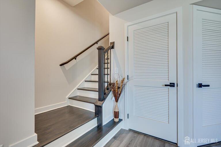 Photo 12 of 220 Anchor Way, Aberdeen NJ 07721, Aberdeen, NJ