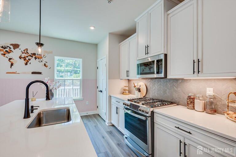 Photo 27 of 220 Anchor Way, Aberdeen NJ 07721, Aberdeen, NJ