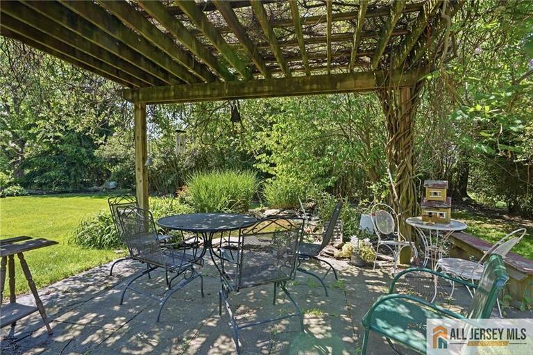 Photo 39 of 706 Old York Road, Hightstown NJ 08520, Hightstown, NJ