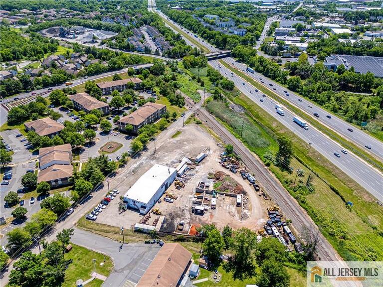Photo 3 of 400 Talmadge Road, Edison NJ 08817, Edison, NJ
