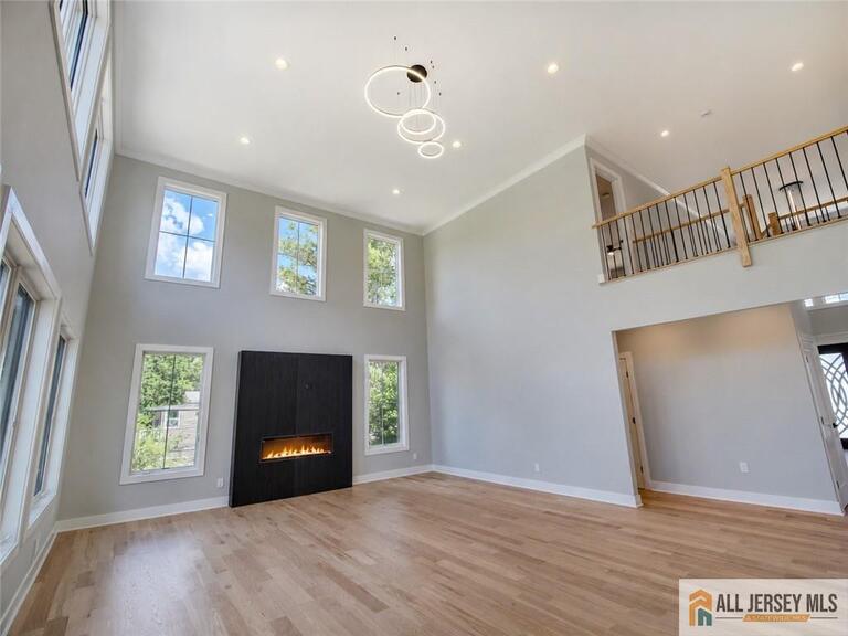 Photo 15 of 529 Wood Avenue, Edison NJ 08820, Edison, NJ
