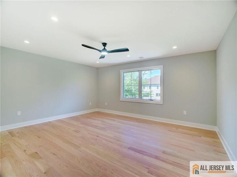 Photo 29 of 529 Wood Avenue, Edison NJ 08820, Edison, NJ