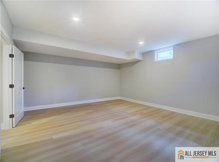 Photo 35 of 529 Wood Avenue, Edison NJ 08820, Edison, NJ