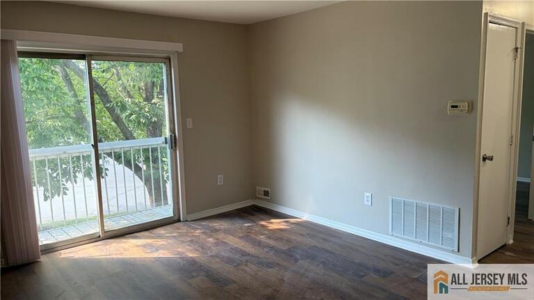 Photo 2 of 39 Morgan Place, East Brunswick NJ 08816, East Brunswick, NJ