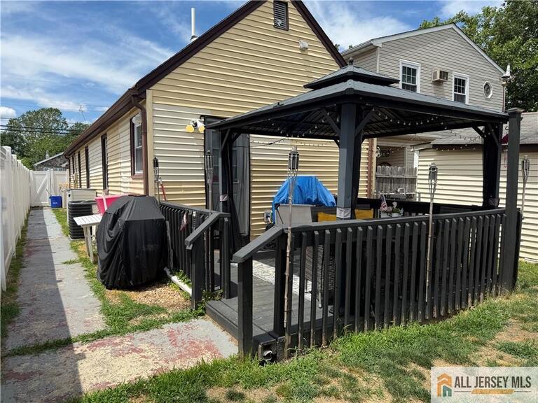 Photo 15 of 470 Brookside Avenue, Old Bridge NJ 08879, Old Bridge, NJ