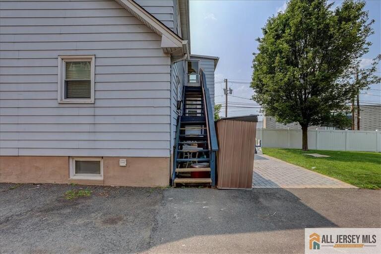 Photo 26 of 52 Saint Ann Street # F, Carteret NJ 07008, Carteret, NJ