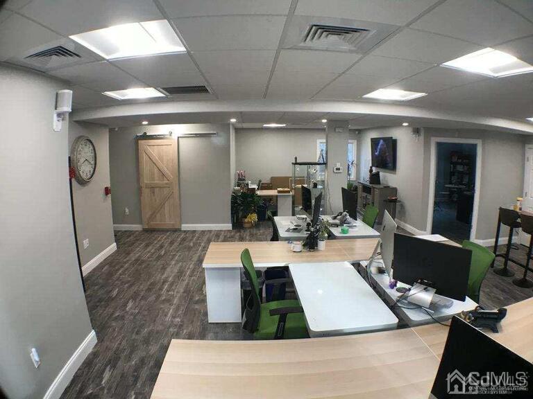 Photo 22 of 190 Pulaski Avenue # D, Sayreville NJ 08872, Sayreville, NJ