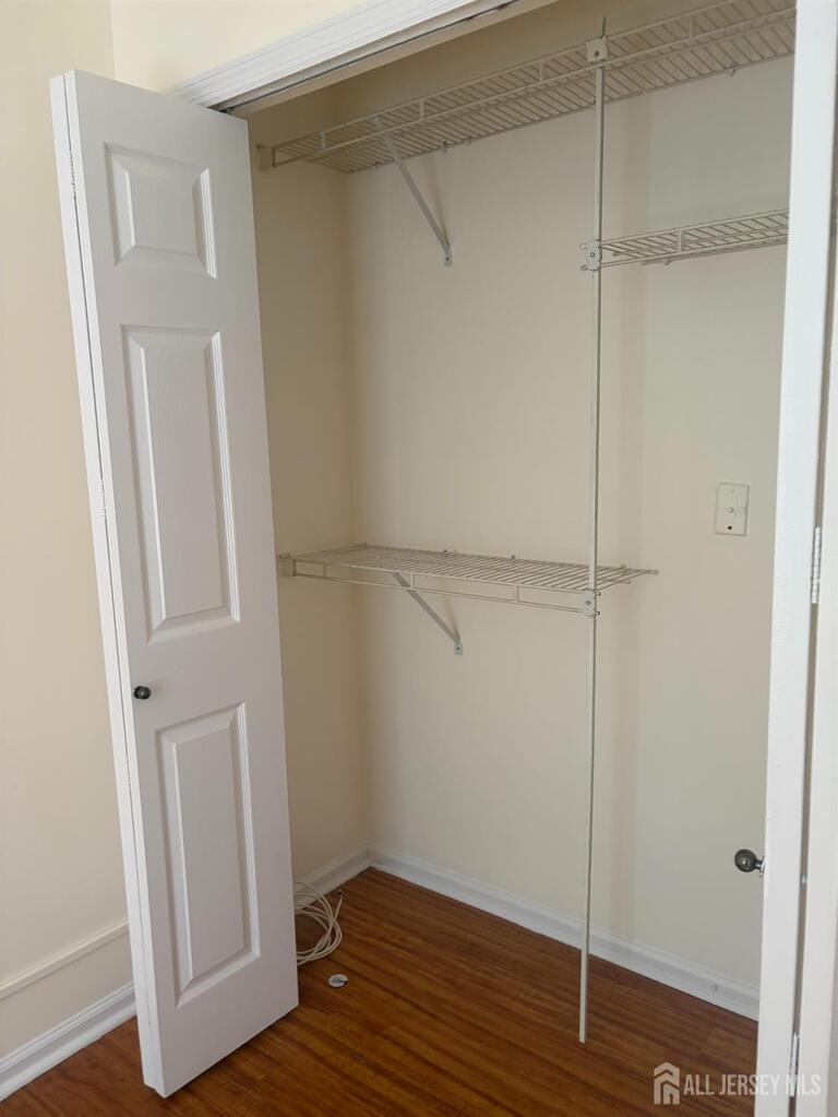 Photo 14 of 215 Prestwick Way, Edison NJ 08820, Edison, NJ