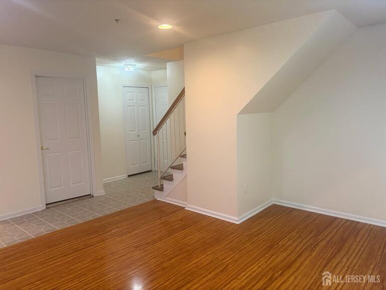 Photo 6 of 215 Prestwick Way, Edison NJ 08820, Edison, NJ