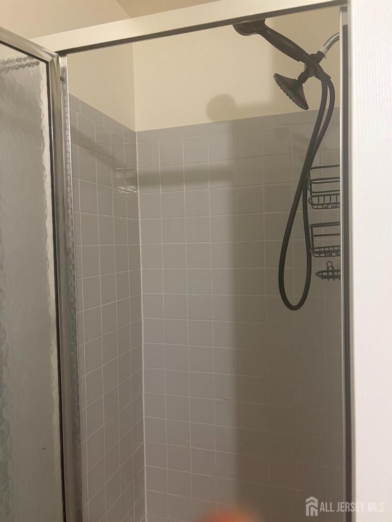 Photo 16 of 215 Prestwick Way, Edison NJ 08820, Edison, NJ