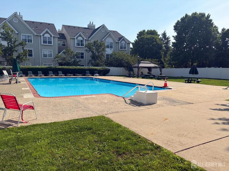 Photo 28 of 215 Prestwick Way, Edison NJ 08820, Edison, NJ