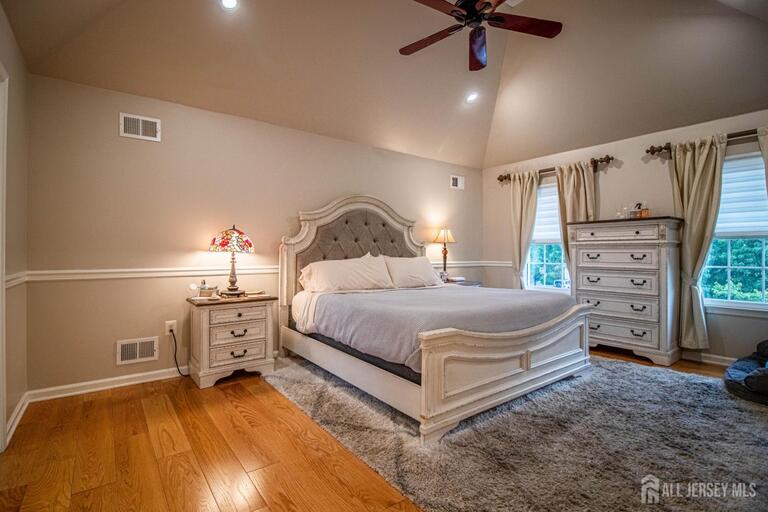 Photo 19 of 9 Pondview Drive, Tinton Falls NJ 07724, Tinton Falls, NJ