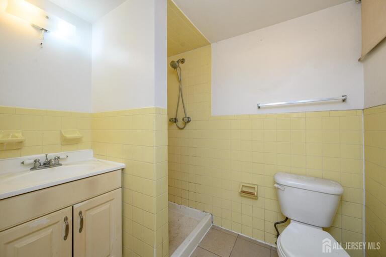 Photo 47 of 94 Van Buren Street, Newark NJ 07105, Newark, NJ