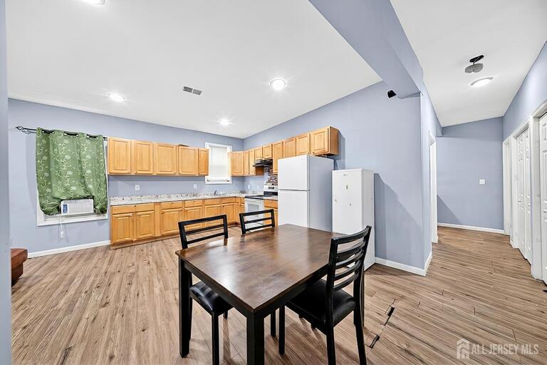 Photo 5 of 421-423 Magie Avenue, Elizabeth NJ 07208, Elizabeth, NJ