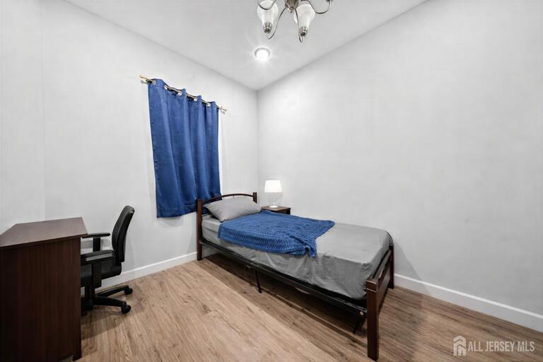Photo 7 of 421-423 Magie Avenue, Elizabeth NJ 07208, Elizabeth, NJ