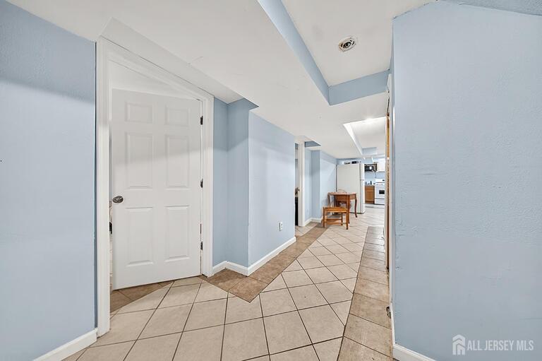 Photo 22 of 421-423 Magie Avenue, Elizabeth NJ 07208, Elizabeth, NJ