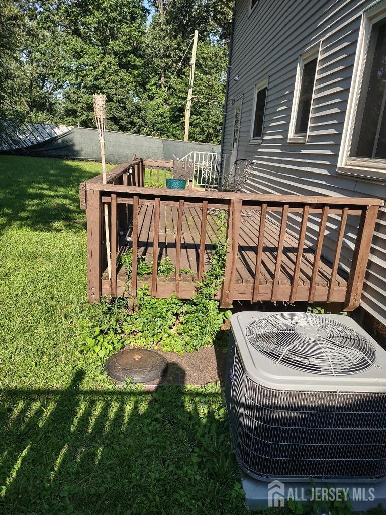 Photo 10 of 204 Marlin Drive, Fords NJ 08863, Fords, NJ