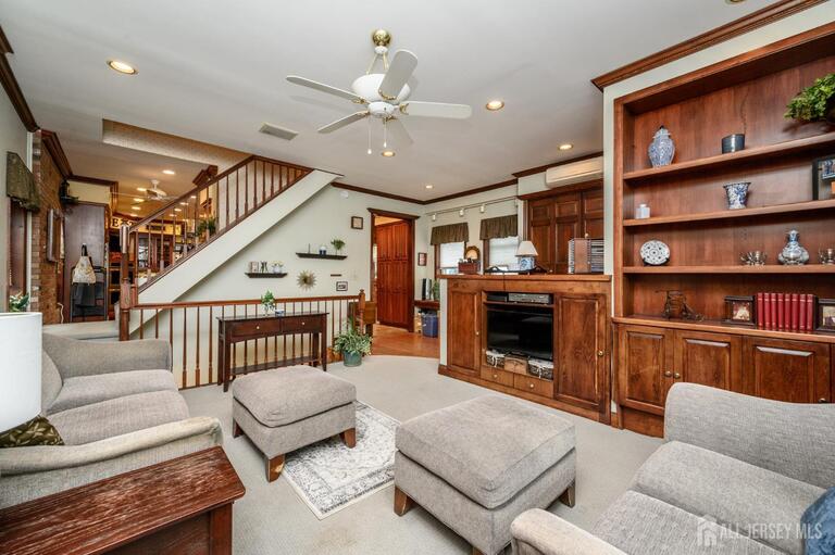 Photo 19 of 10 Crampton Avenue, Woodbridge Proper NJ 07095, Woodbridge Proper, NJ