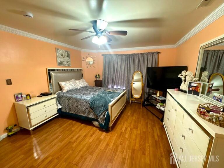 Photo 12 of 402 Holly Drive, Perth Amboy NJ 08861, Perth Amboy, NJ