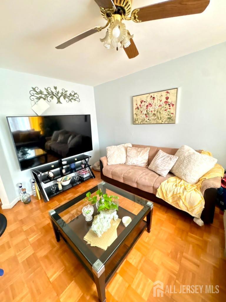 Photo 5 of 402 Holly Drive, Perth Amboy NJ 08861, Perth Amboy, NJ