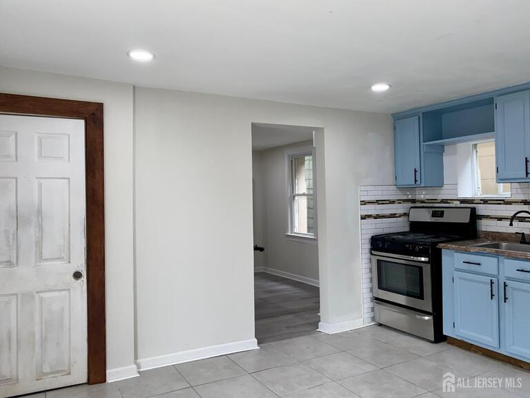 Photo 3 of 368 Inslee Street, Perth Amboy NJ 08861, Perth Amboy, NJ