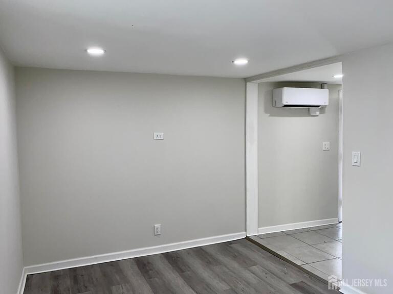 Photo 15 of 368 Inslee Street, Perth Amboy NJ 08861, Perth Amboy, NJ
