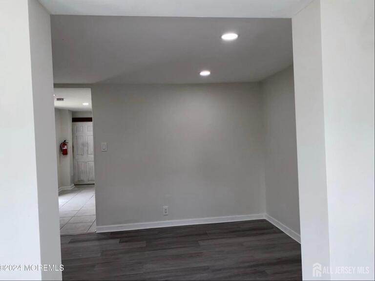 Photo 11 of 368 Inslee Street, Perth Amboy NJ 08861, Perth Amboy, NJ