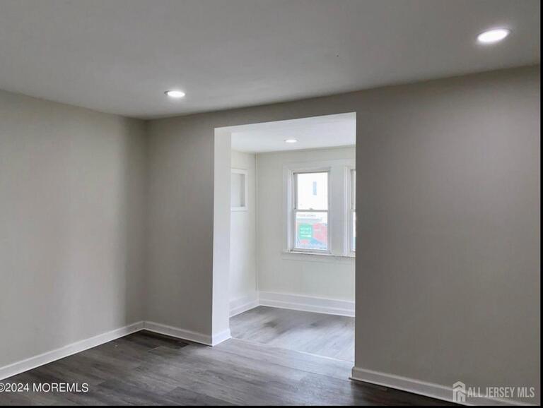 Photo 10 of 368 Inslee Street, Perth Amboy NJ 08861, Perth Amboy, NJ