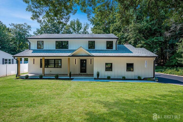Photo 2 of 300 E Chestnut Avenue E, Metuchen NJ 08840, Metuchen, NJ