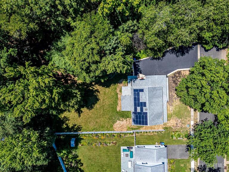 Photo 85 of 300 E Chestnut Avenue E, Metuchen NJ 08840, Metuchen, NJ