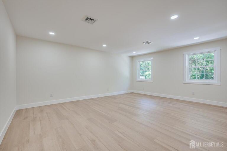 Photo 56 of 300 E Chestnut Avenue E, Metuchen NJ 08840, Metuchen, NJ