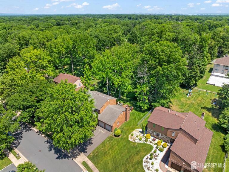 Photo 28 of 11 Aspen Circle, Edison NJ 08820, Edison, NJ