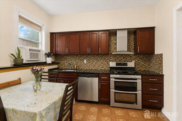 Photo 11 of 1009 Paterson Plank Road, North Bergen NJ 07047, North Bergen, NJ